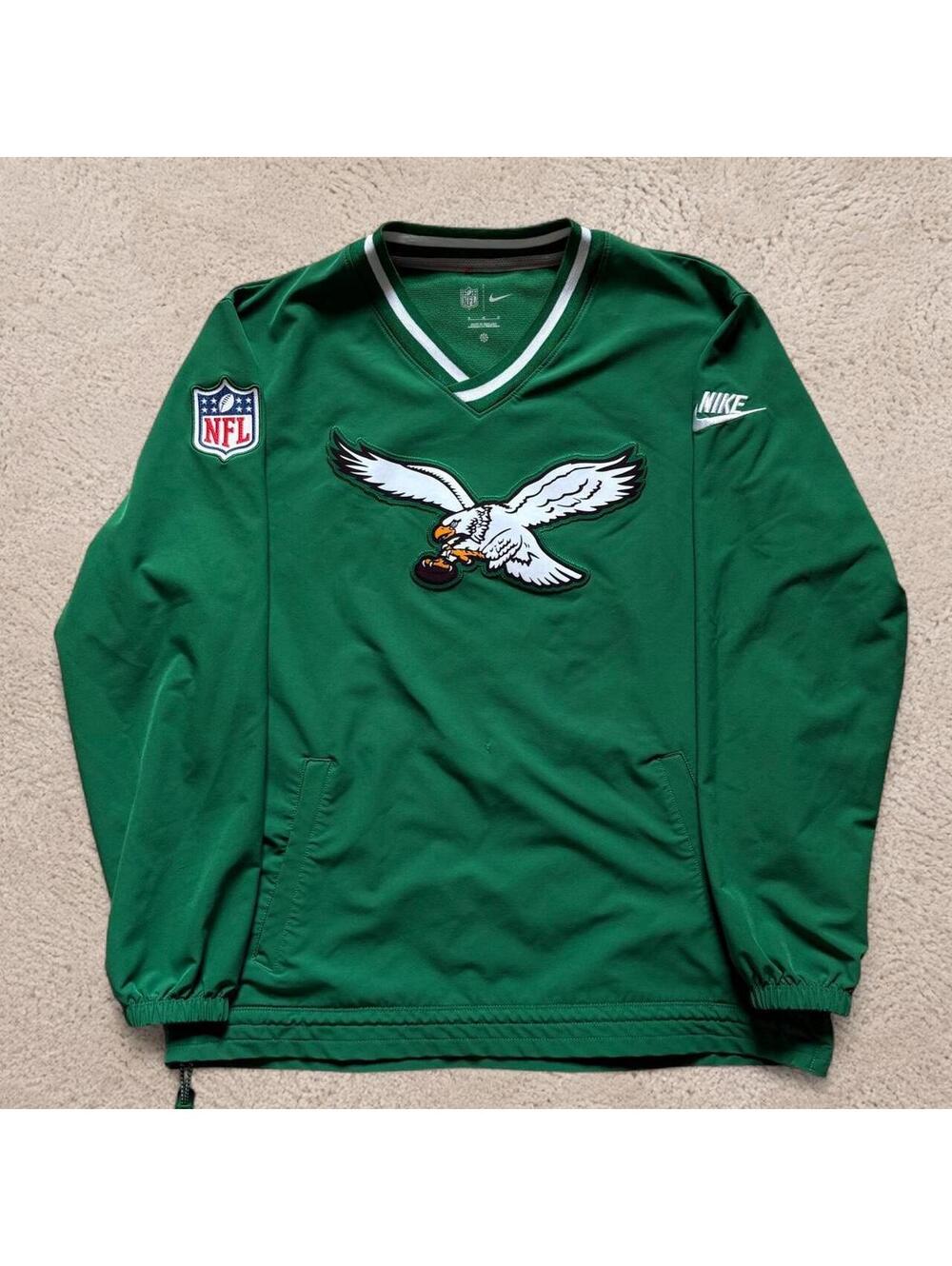 vintage style Nike Philadelphia Eagles green sweatshirt